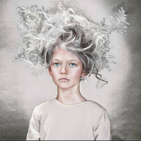 Photograph Patrizia Burra Plumes on One Eyeland